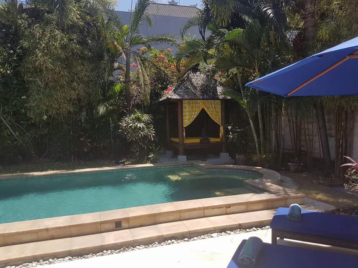 Villa Laella Favella Seminyak Buitenkant foto