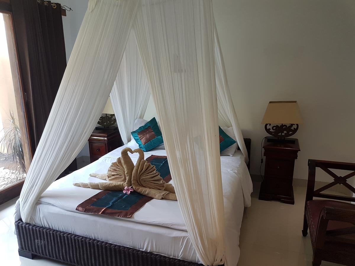 Villa Laella Favella Seminyak Buitenkant foto