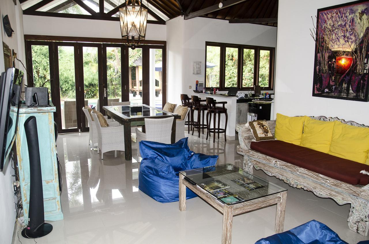 Villa Laella Favella Seminyak Buitenkant foto