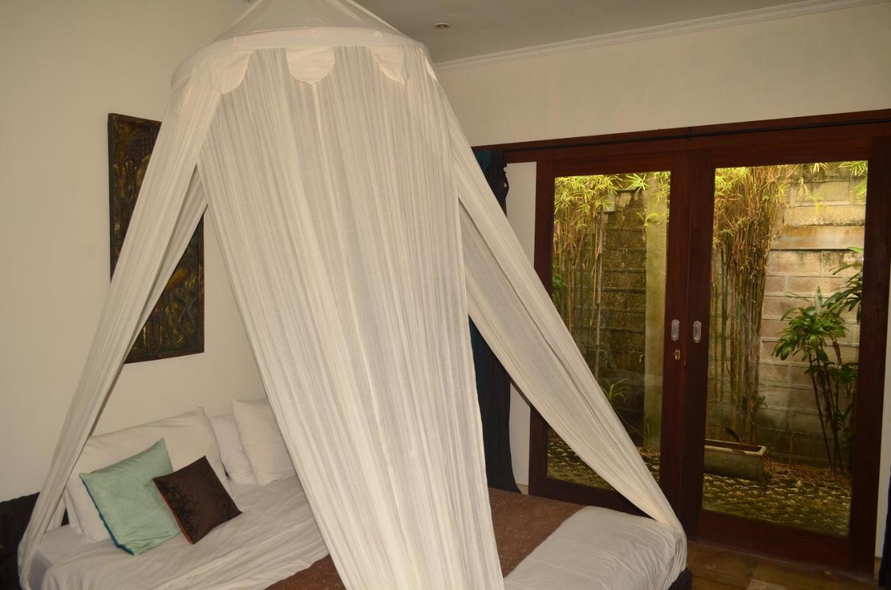 Villa Laella Favella Seminyak Buitenkant foto