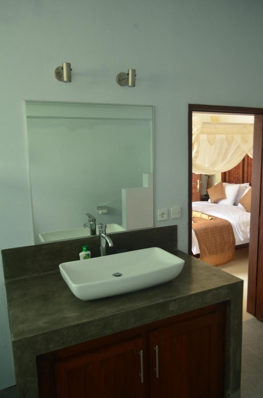Villa Laella Favella Seminyak Buitenkant foto