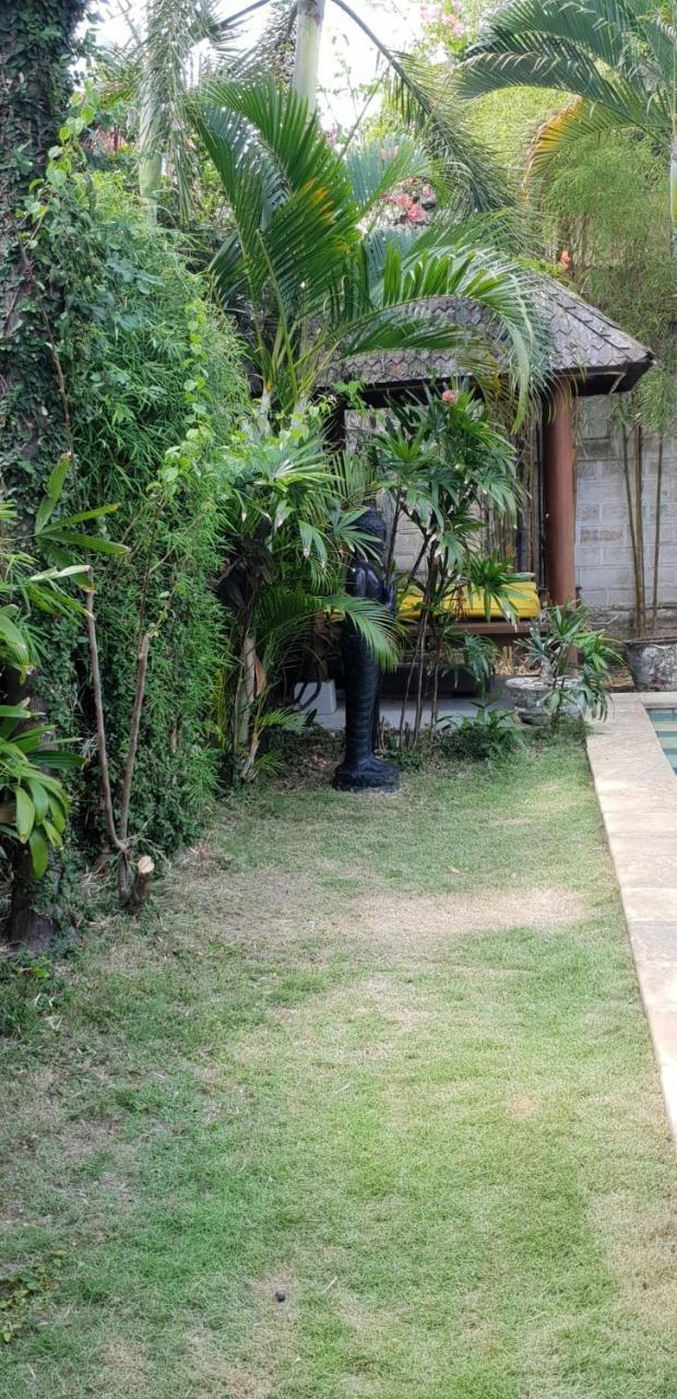 Villa Laella Favella Seminyak Buitenkant foto